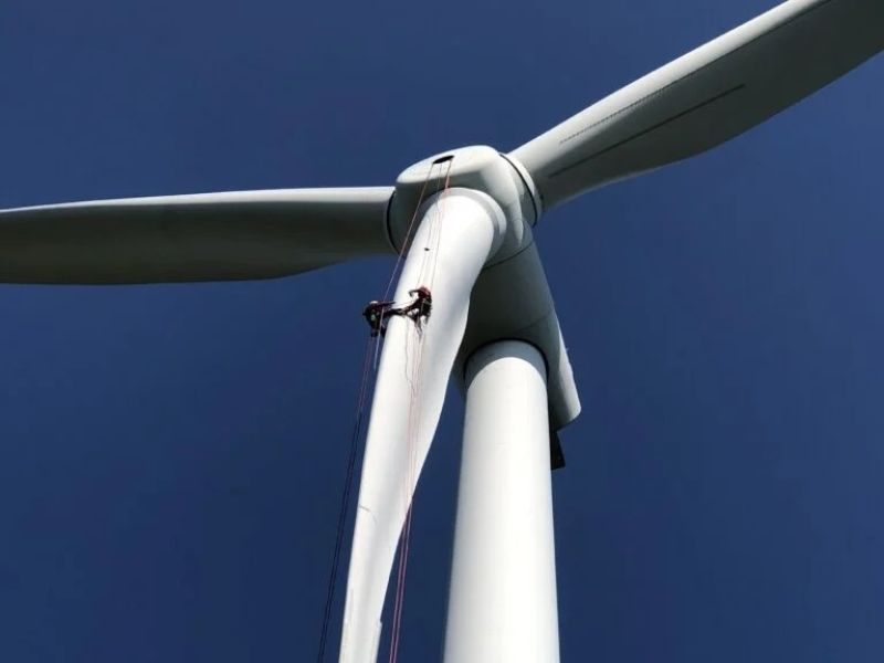 WIND TURBINE BLADE REPAIR SERVICES